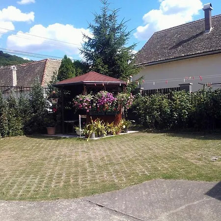 Vogel Agi Vendeghaza * Visegrád
